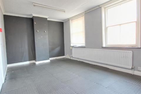 Office to rent - Ladygate, Beverley