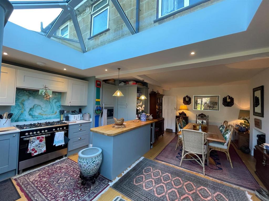 Bloomfield Drive, Bath 3 bed terraced house for sale £495,000
