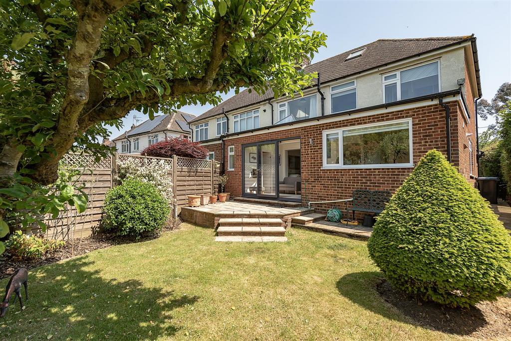 Bullens Green Lane, Colney Heath, St. Albans 4 bed semidetached house