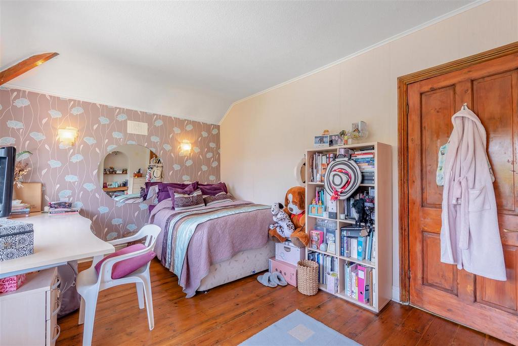 8557286-interior03.jpg