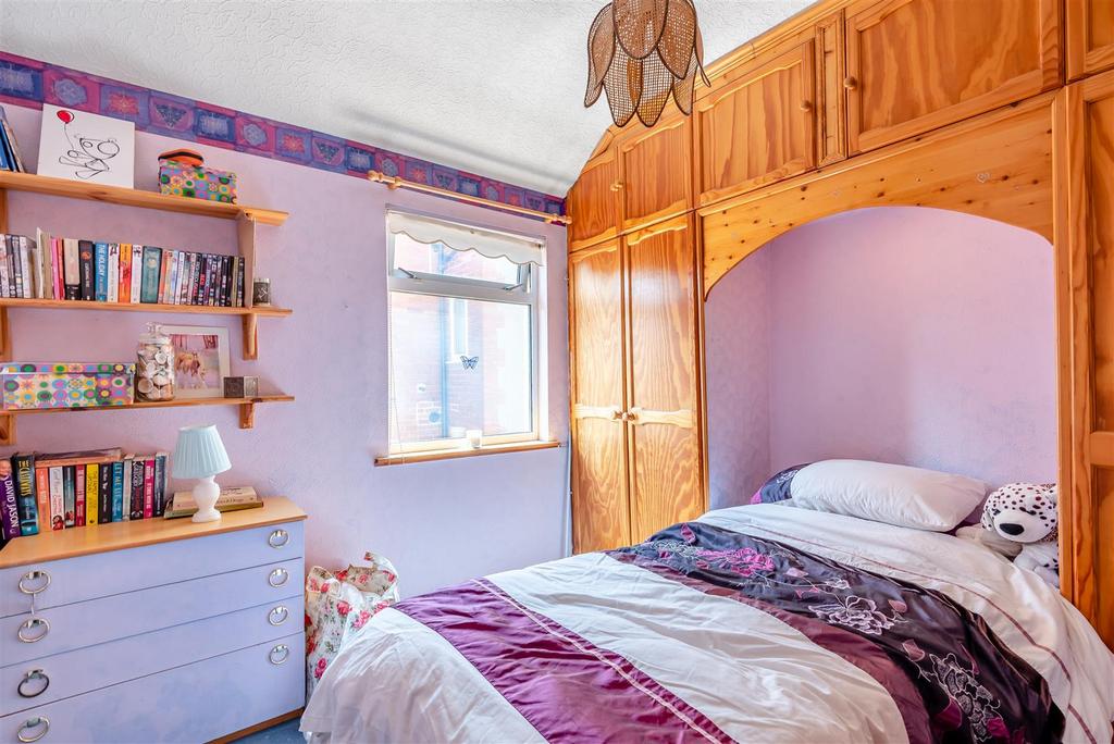 8557286-interior07.jpg