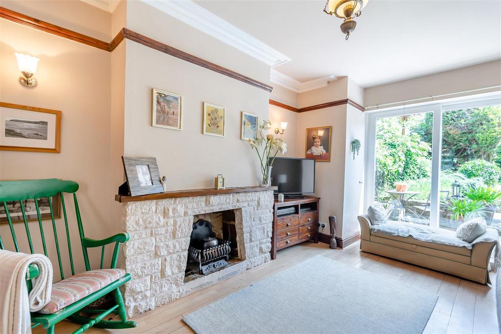 8557286-interior26.jpg