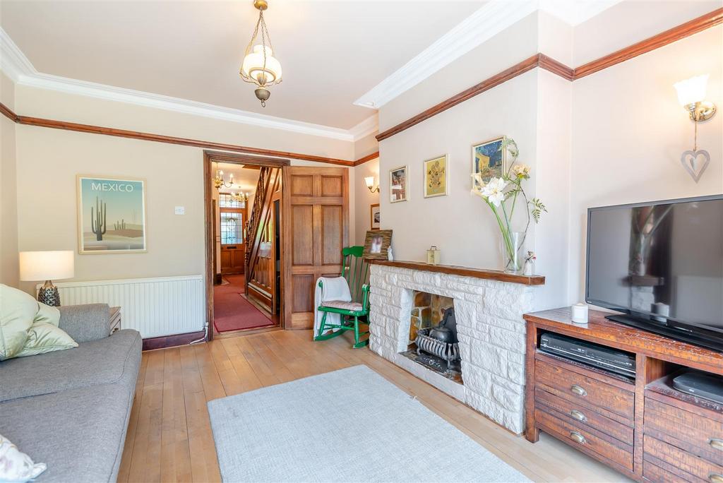8557286-interior25.jpg