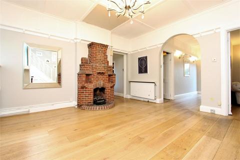 64 Higher Drive, Banstead, SM7 1PQ