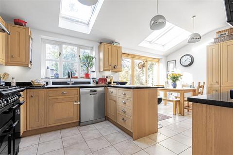 95 Blenheim Road, Caversham, Reading, RG4 7RP