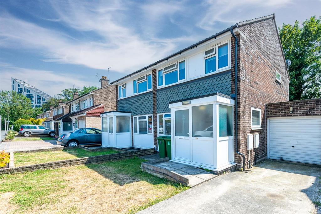 Ridley Road, Bromley, BR2 3 bed semidetached house for sale £575,000
