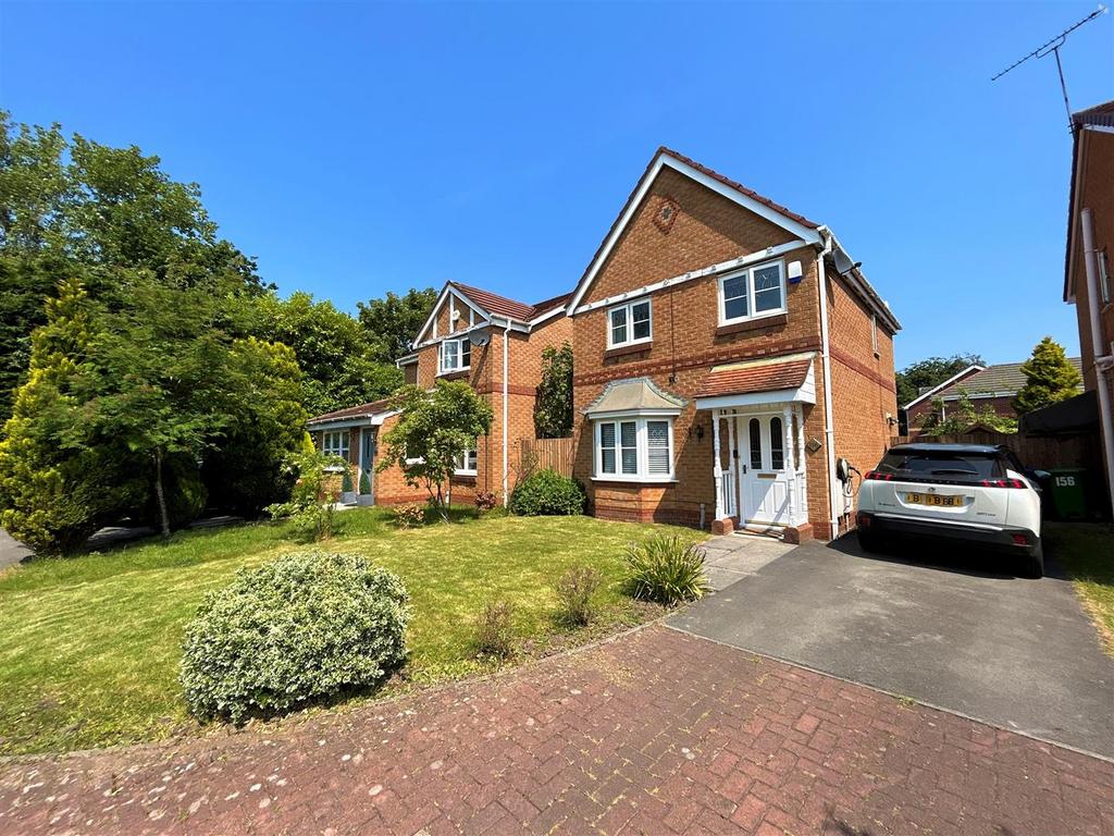 Kerscott Road, Manchester 3 bed detached house for sale £325,000
