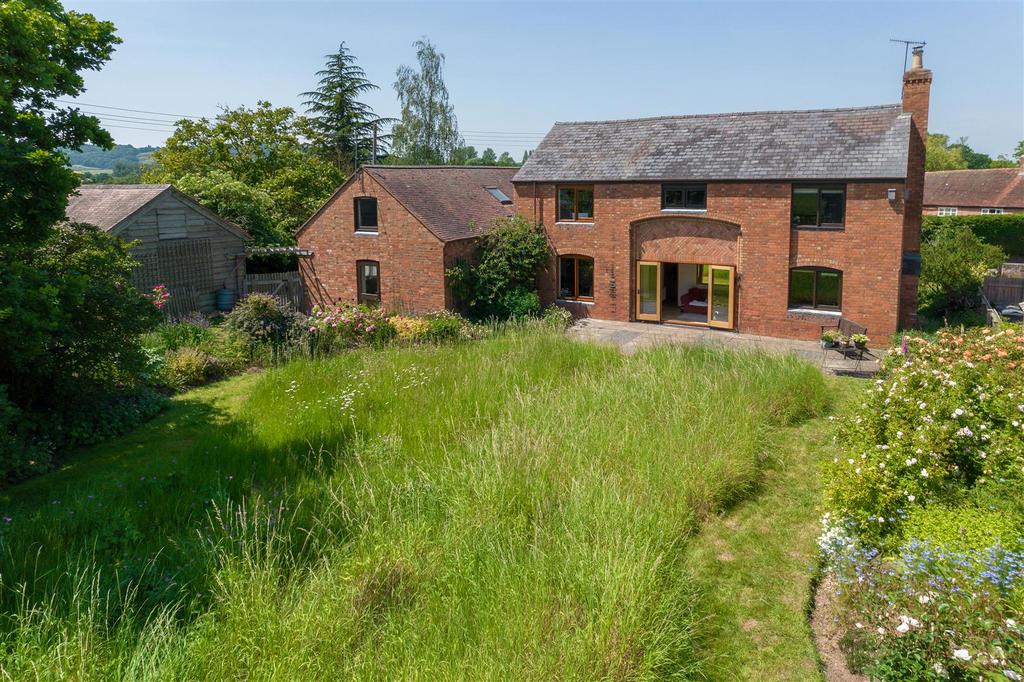 Leigh Sinton, Malvern 6 bed barn conversion for sale £935,000