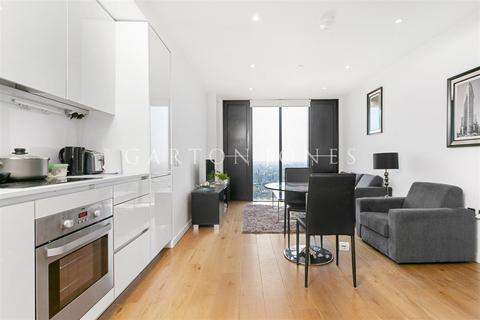 1 bedroom flat for sale, Strata Building, 8 Walworth Road, Elephant and Castle, London, SE1