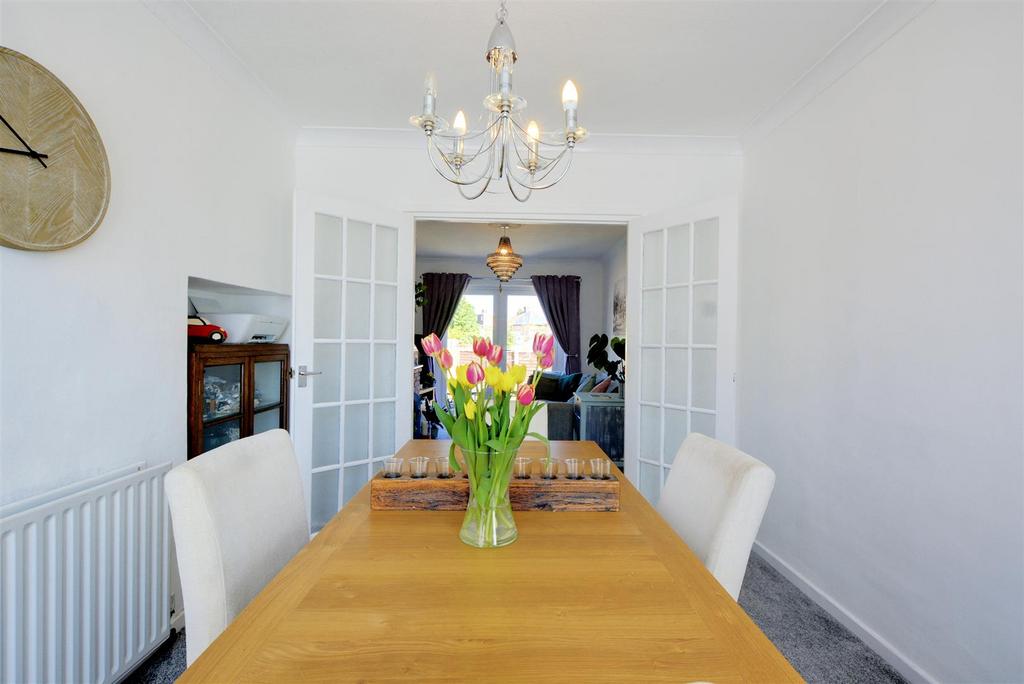 Dining Room 2.jpeg