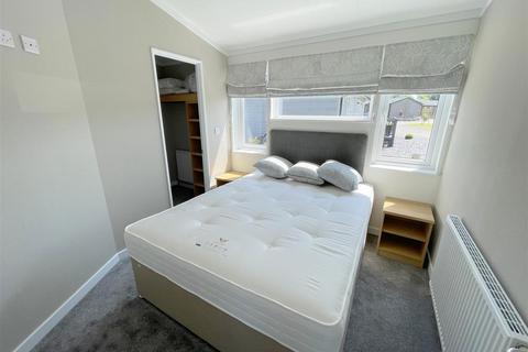 2 bedroom chalet for sale, Bucklesham Park, Ipswich