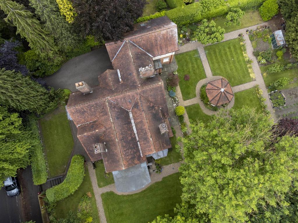 Knighton Grange Road, Stoneygate, Leicester 7 bed detached house for