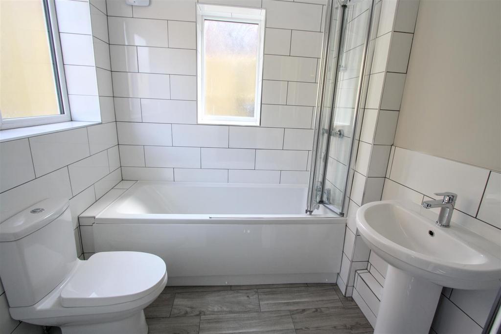 Ground floor bathroom/w.c