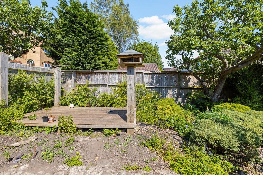 104 Stonebridge Park(06-01-2023)-16.jpg