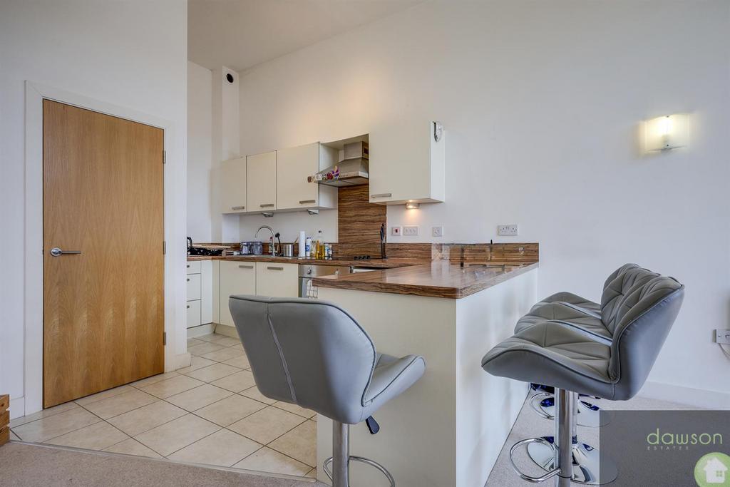 Lounge/Kitchen
