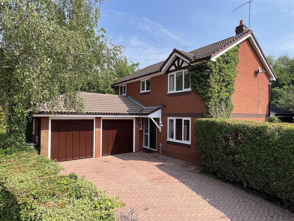 Hollington Way, Monkspath, Solihull 4 bed detached house £600,000