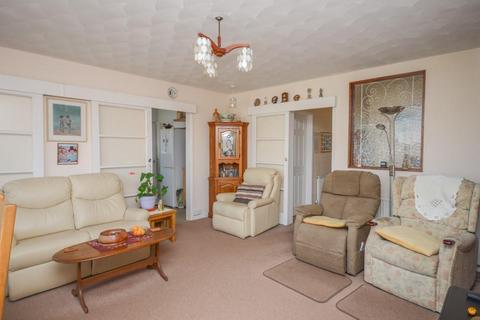 2 bedroom detached bungalow for sale - Boscombe Crescent, Downend, Bristol, BS16 6QR