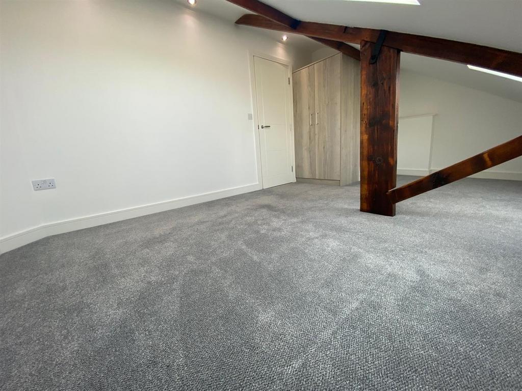 BEDROOM 3.jpg