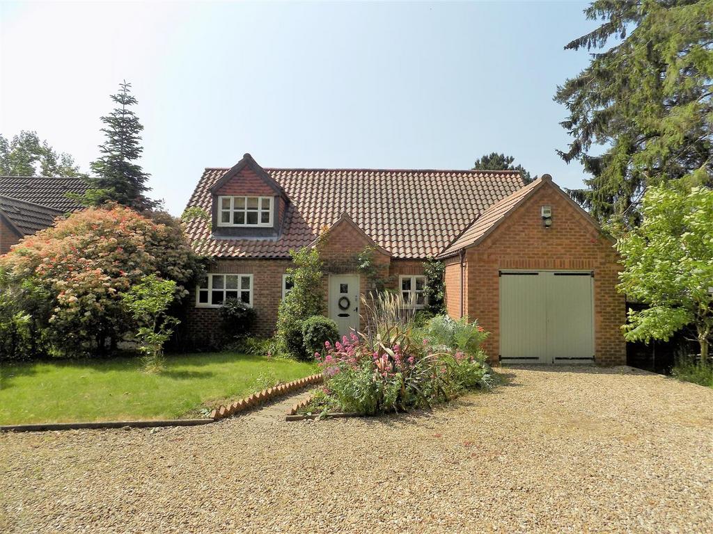 Grantham Road, Bottesford, Nottingham 3 bed detached house for sale £575,000