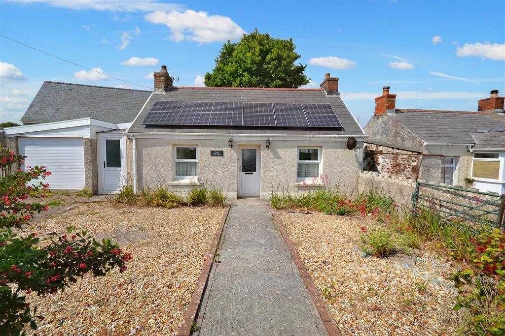 St Margarets Way, Herbrandston 2 bed detached bungalow for sale £225,000