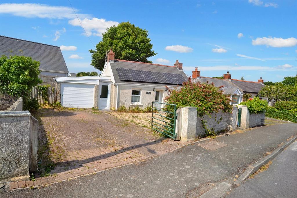 St Margarets Way, Herbrandston 2 bed detached bungalow for sale £180,000
