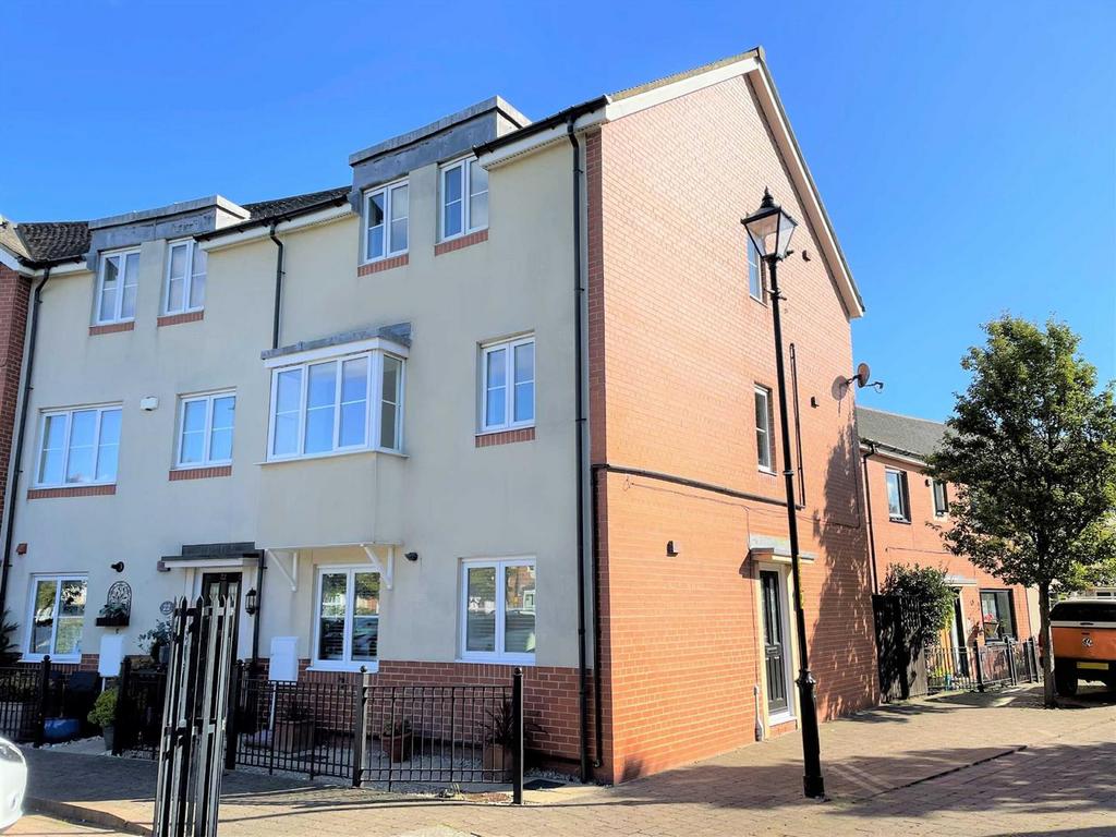 Baltic Court, Westoe Crown Village, South Shields 3 bed end of terrace