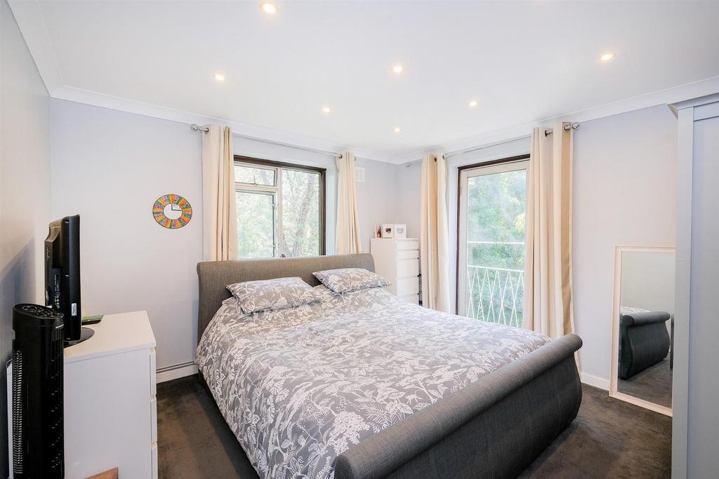 40 Buxton House-4 resized.jpg