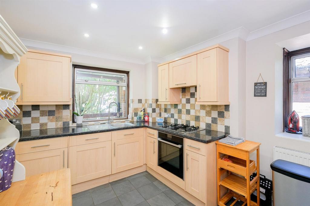 40 Buxton House-8 resized.jpg