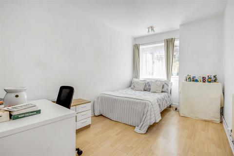 Flat 1, Rollo Court Strasburg Road, London, SW11 5HL