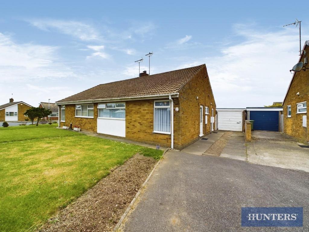 Trentham Drive, Bridlington 2 bed semidetached bungalow for sale £