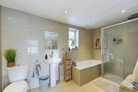 4 bedroom end of terrace house for sale, Northdown Road, Broadstairs, CT10