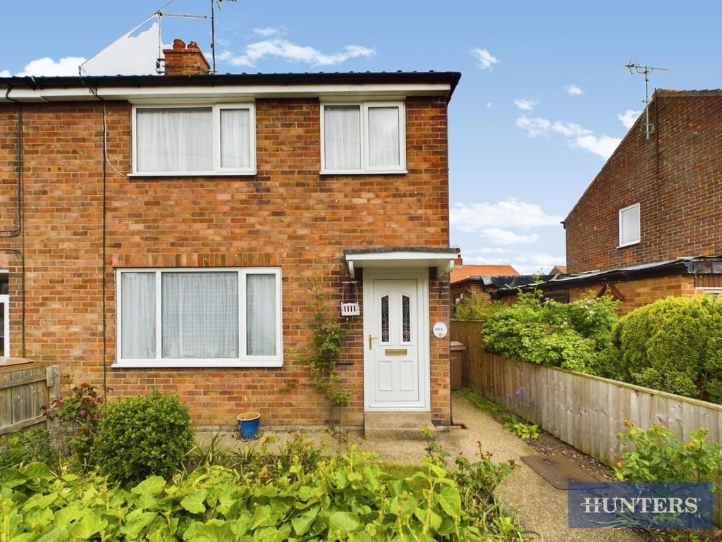 Wentworth Road, Bridlington 3 bed semidetached house for sale £130,000