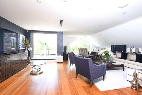 3 bedroom penthouse to rent, Murano House, 389 Cockfosters Road, Hadley Wood, Hertfordshire, EN4