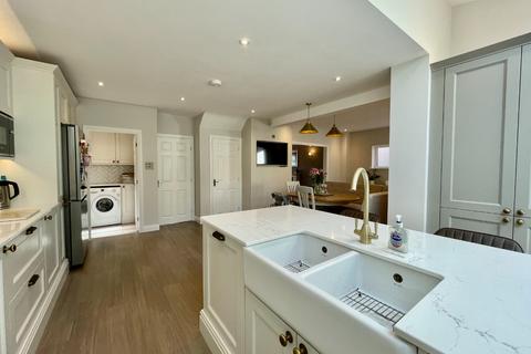 15 Bentworth Close, Westhoughton, Bolton, BL5 2GN
