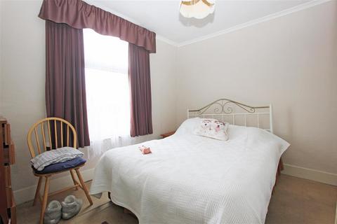 11 Rolleston Road, South Croydon, CR2 0PT
