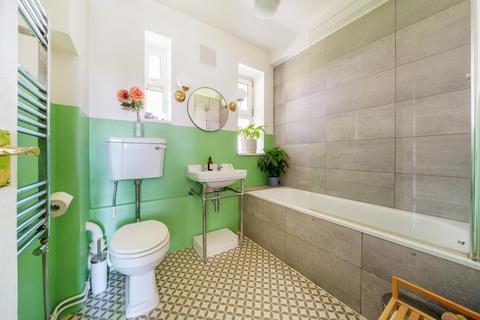 Flat 7, Macklin House Shackleton Close, London, SE23 3YP