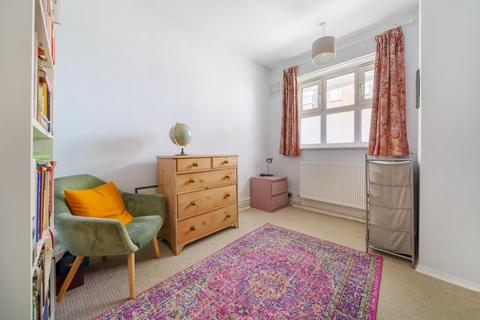 Flat 7, Macklin House Shackleton Close, London, SE23 3YP