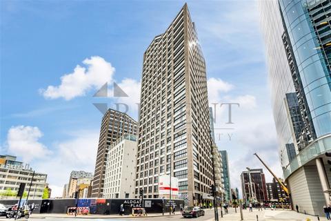 3 bedroom apartment to rent, Wiverton Tower, New Drum Street, E1