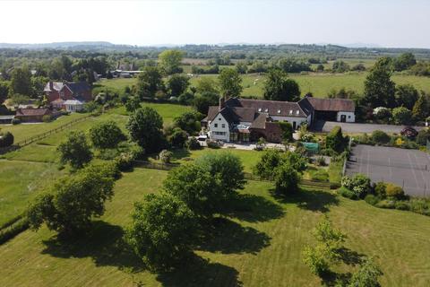 6 bedroom house for sale, Tewkesbury Road, The Leigh, Gloucester, Gloucestershire, GL19