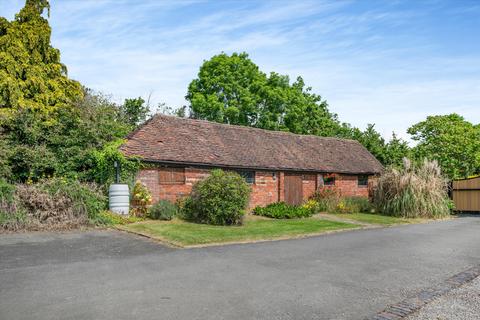undefined, Tewkesbury Road, The Leigh, Gloucester, Gloucestershire, GL19