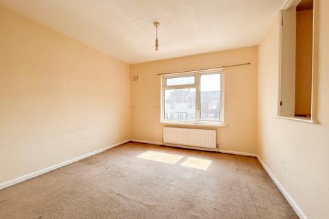 40 Manor Road, Queenborough, ME11 5NA