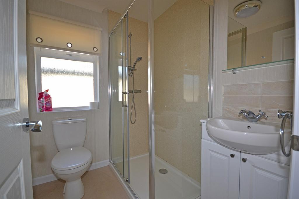 Family Shower Room