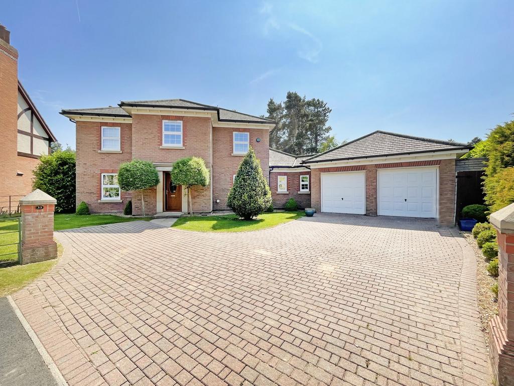 Maynards Grove, Billingham, TS22 4 bed detached house £580,000