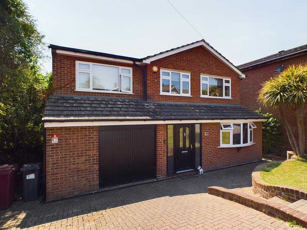 Cowper Way, Reading, RG30 4 bed detached house for sale £575,000