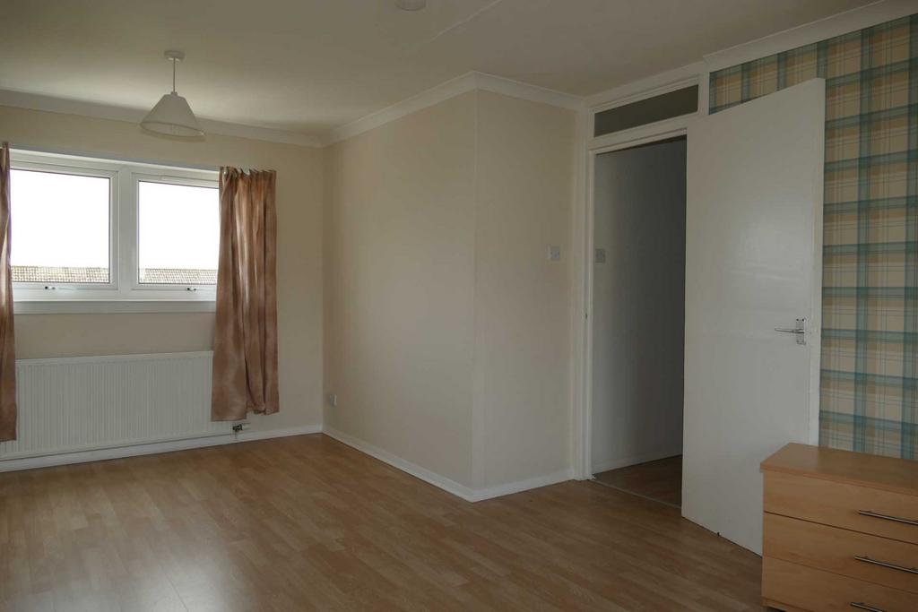 Rigghead, Stewarton 2 bed flat to rent £625 pcm (£144 pw)