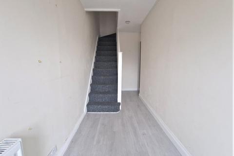 3 bedroom terraced house for sale, St. Andrews Avenue, Hornchurch RM12 5DT