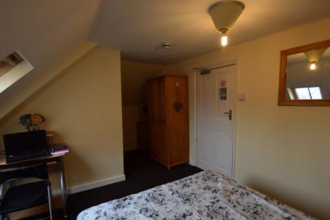 1 bedroom in a house share to rent, Stockton Road, Sunderland SR1