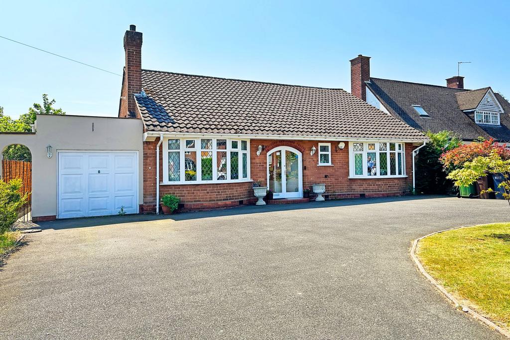 Prospect Lane, Solihull, B91 2 bed detached bungalow for sale £650,000