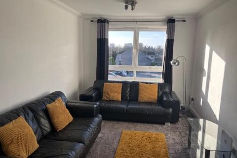 2 bedroom flat to rent, Ronaldsay Square, Aberdeen, AB15