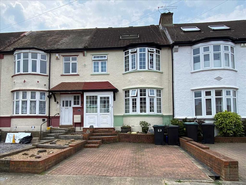 The Fairway, Gravesend 4 bed terraced house for sale £450,000